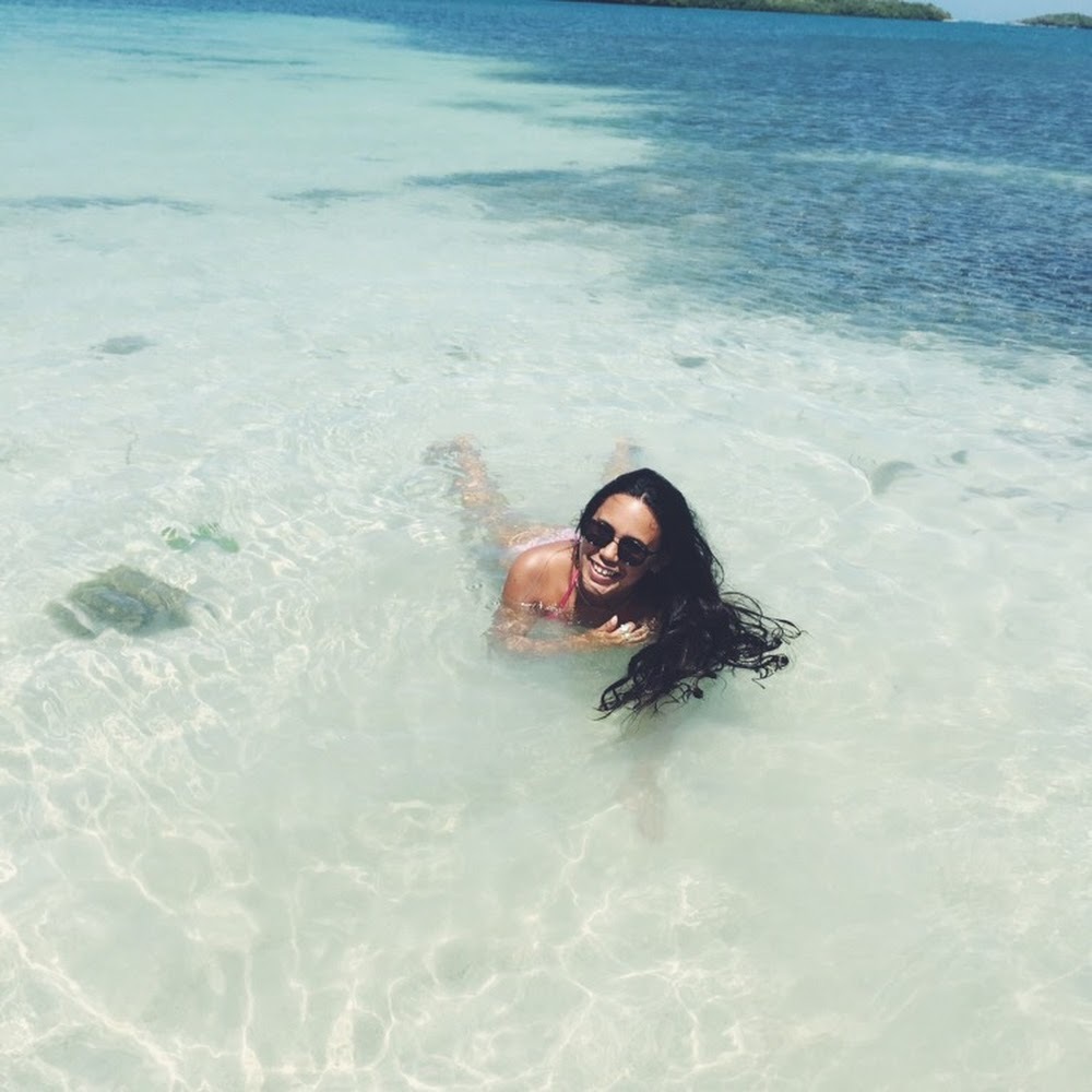 Meet your Posher, Cristina